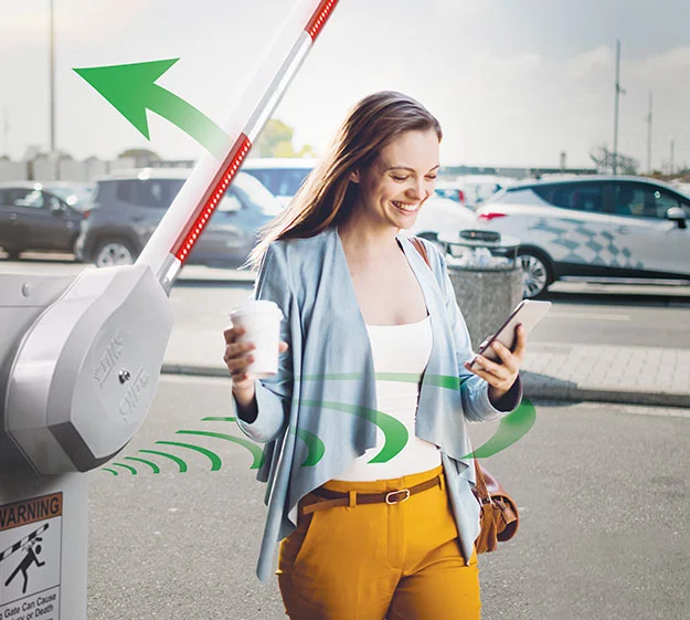 DoorKing barrier gate operator with pedestrian protection system preventing accidents with detection sensors